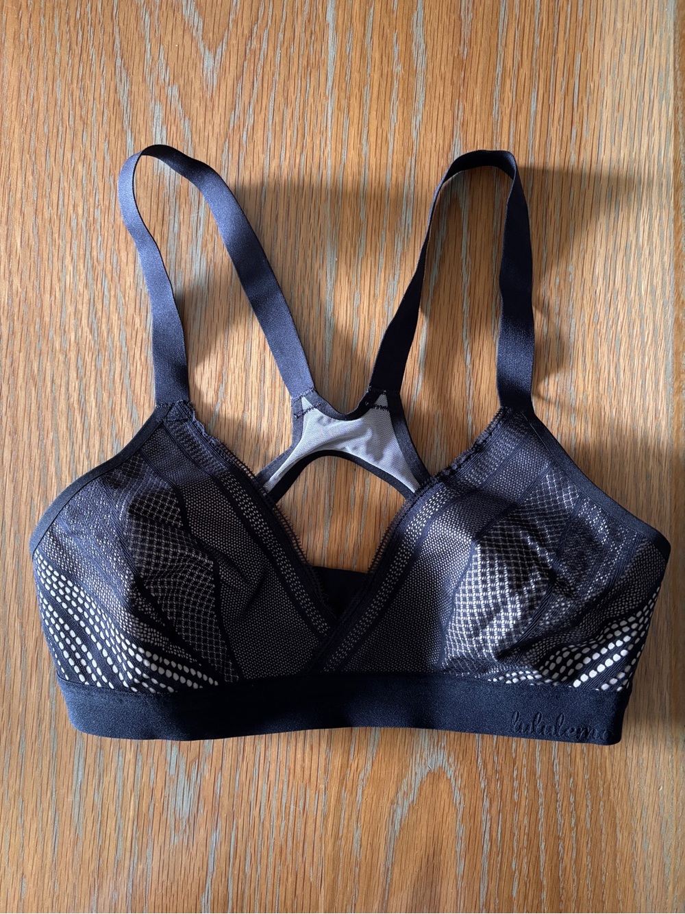 LULULEMON Awake to Lace Bra in Black/Barely Beige